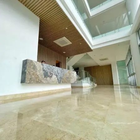 Penthouse In 602a
